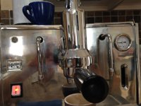 2016-09-22 16.05.23  Low pressure after pulling espresso
